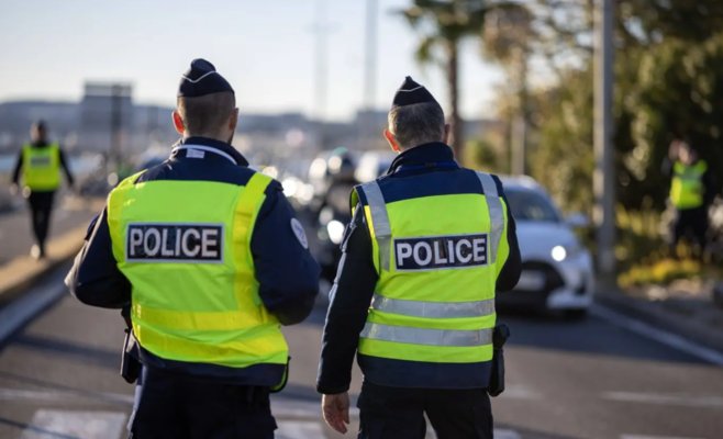 Мужчина из Мали напал с ножом на трёх женщин в парижском метро