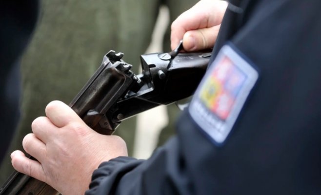 Оружие, удостоверения личности и избирательные кампании: какие изменения в сфере безопасности ждут Чехию с 2026 года