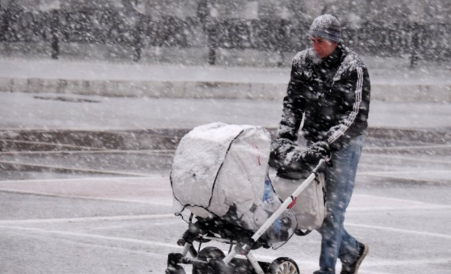 Снег уже на подходе: на следующей неделе Чехию накроют обильные снегопады, в горах возможны заносы