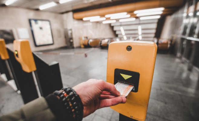 Более высокие штрафы и запрет электросамокатов в метро. Что изменится в пражском транспорте