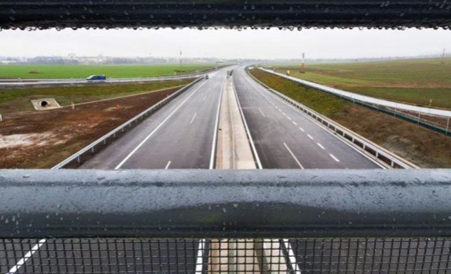 С нового года для водителей в Чехии вступает в силу целый ряд изменений. Подорожают дорожные виньетки и пражский