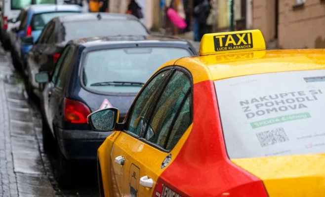 В Праге такси с двигателями внутреннего сгорания запретят: с 2030 года будут разрешены только электромобили