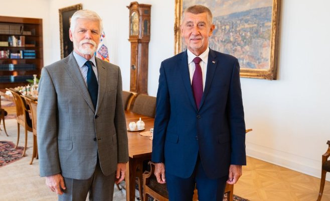 Большинство граждан доверяют Павлу и Бабишу, уверенную поддержку сохраняет и Окамура