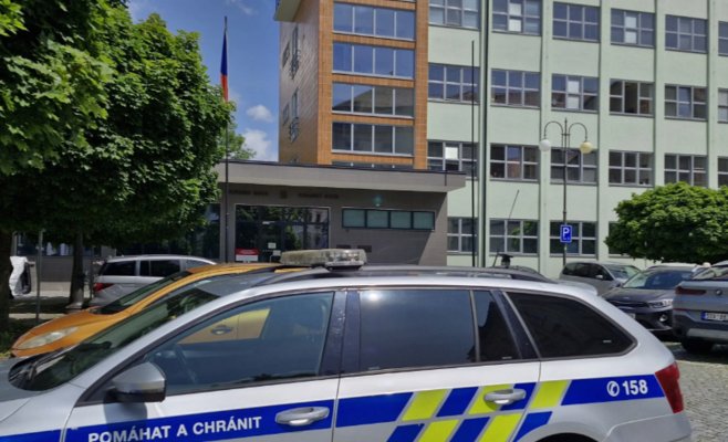 Заманил 13-летнюю девочку в подвал и изнасиловал. Суд приговорил его к шести годам