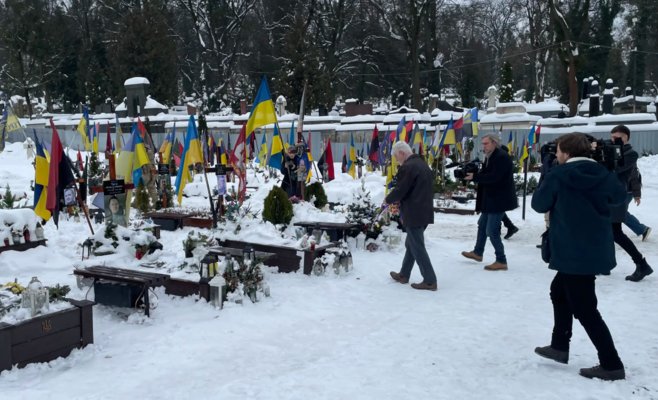 До половины боеприпасов Украины поступает благодаря чешской инициативе, заявил Павел в Киеве