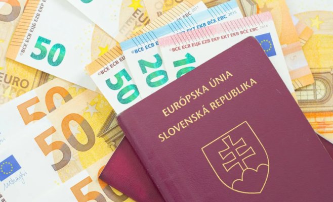 Словаки обогнали чехов: их заграничные паспорта стали сильнее