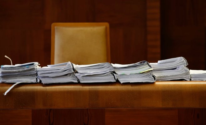 Фальшивое объявление заманивало моделей на кастинг — в итоге их снимали в порно. Дело насчитывает 14 тысяч страниц