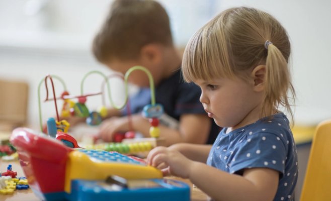 В Чехии работает 29 соседских детских групп в восьми краях, показывают официальные данные