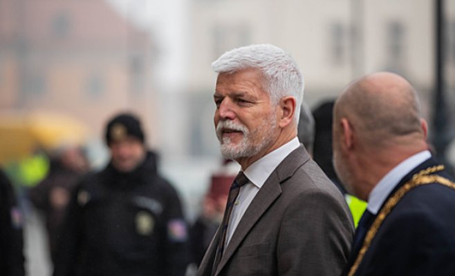 Президенту доверяют 58 процентов людей