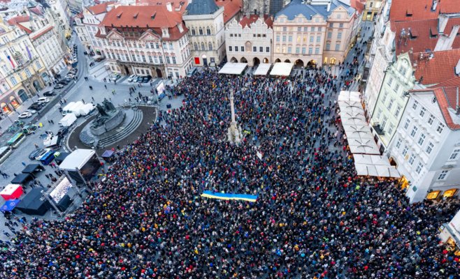 «Миллион мгновений» созывает демонстрацию в поддержку президента Павла
