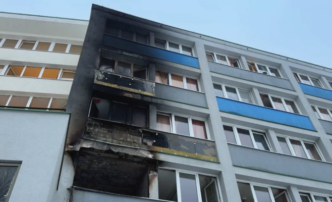 Десятки эвакуированных и спасённых: ночной пожар в студенческом общежитии в Праге поднял по тревоге сотни людей