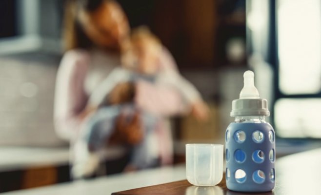 Отдельные партии детского питания могут содержать токсин. Производители объявили отзыв продукции