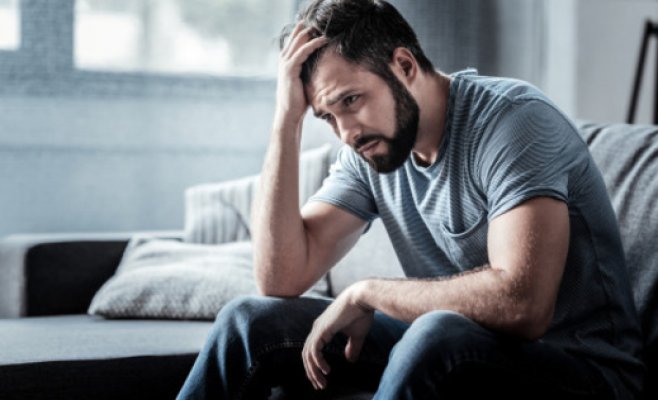 Признаки депрессии и тревожности испытывает каждый пятый человек