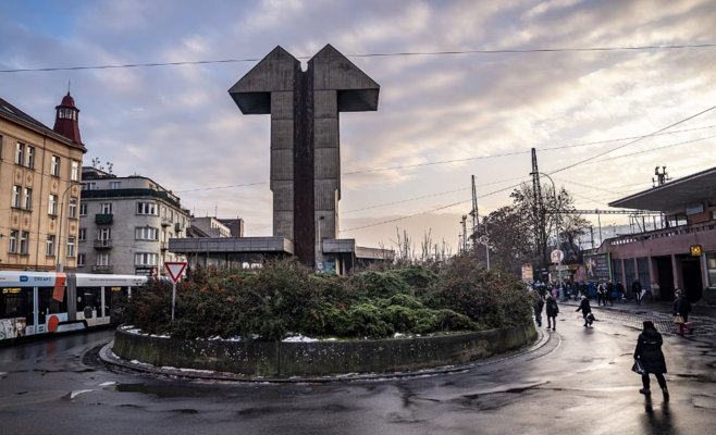 Не хотим ждать новой трагедии. Опасный участок у Смиховского вокзала ждут изменения