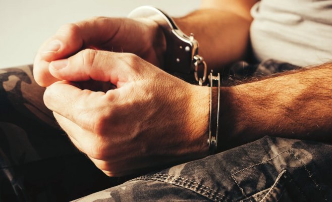 Восемнадцатилетний юноша ограбил почтовое отделение в районе Дечина