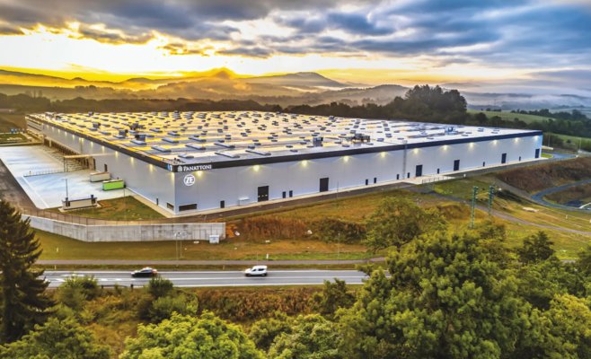 Спрос на склады и производственные помещения стал третьим по величине за всю историю наблюдений