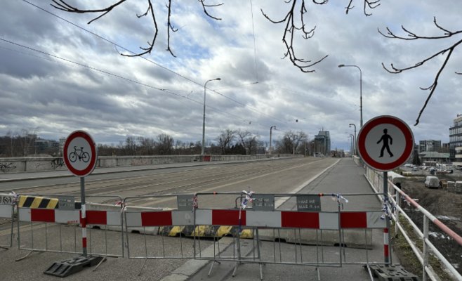 Вернутся ли трамваи на Либенский мост? Прага рассматривает временную конструкцию