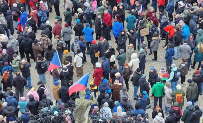 Заполненные площади по всей республике. Люди снова вышли на улицы, чтобы поддержать президента