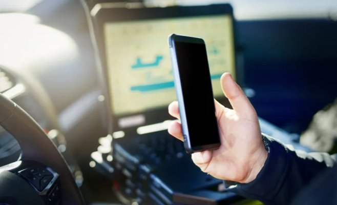 Мошенники звонят под видом полицейских и требуют перевести деньги. Полиция предупреждает: «Мы так никогда не действуем»