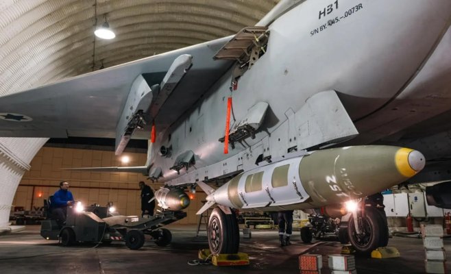 Израиль сбросил на Иран 2000 бомб за 30 часов: это половина арсенала прошлогодней 12-дневной войны