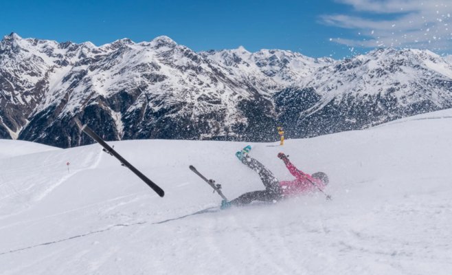 Трагедия в Альпах: лыжник провалился в глубокий снег вниз головой и погиб