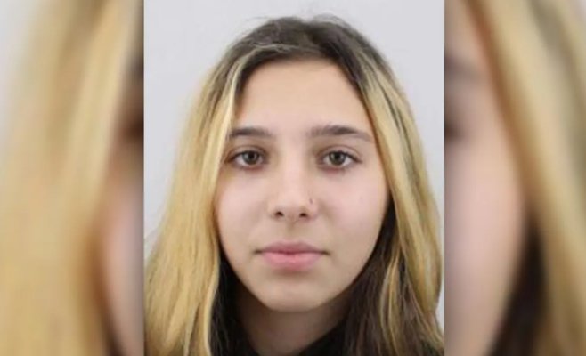 Ушла налегке и без денег, телефон недоступен: полиция разыскивает 13-летнюю девочку