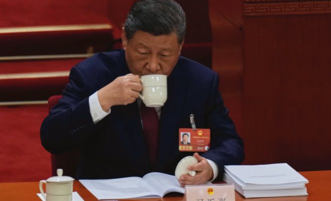 Китайский экспорт продолжает расти, несмотря на пошлины Трампа