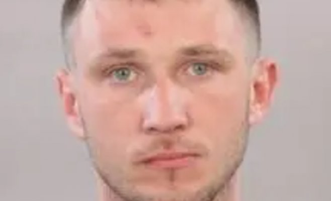 Бросил «коктейль Молотова» в дом, где спал ребенок: в Хебе судят украинца-поджигателя