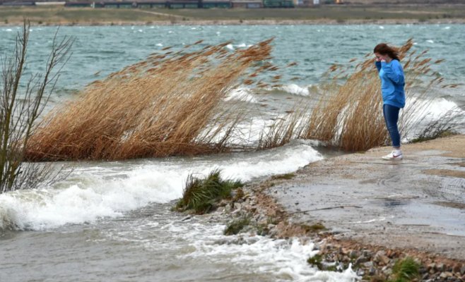 Метеорологи предупреждают о сильном ветре