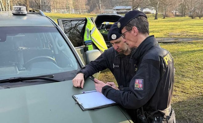 Студент в Остраве не вернулся домой после бала: полиция нашла его мертвым