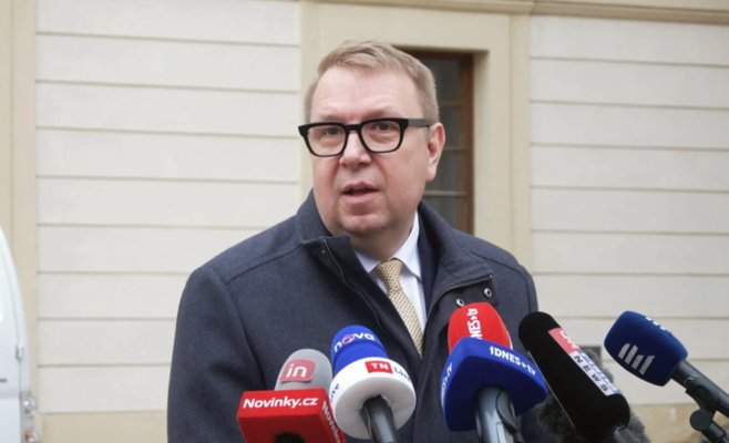 Размер зарплаты в вакансиях так и не появится: как Минтруд Чехии изменит правила собеседований