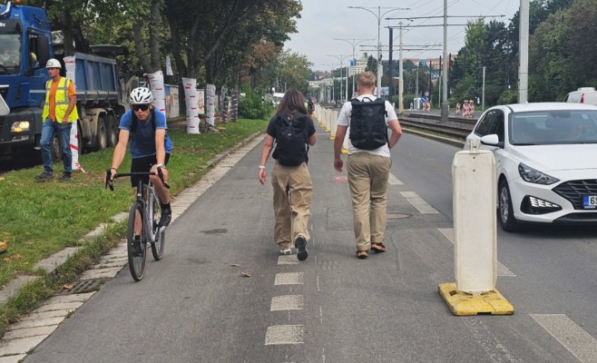 Улицу Модржанска сузят до одной полосы в том самом месте Праги, где уже сейчас собираются пробки