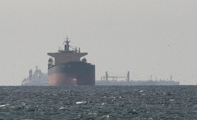 Цены на нефть снова пробили отметку в 100 долларов за баррель
