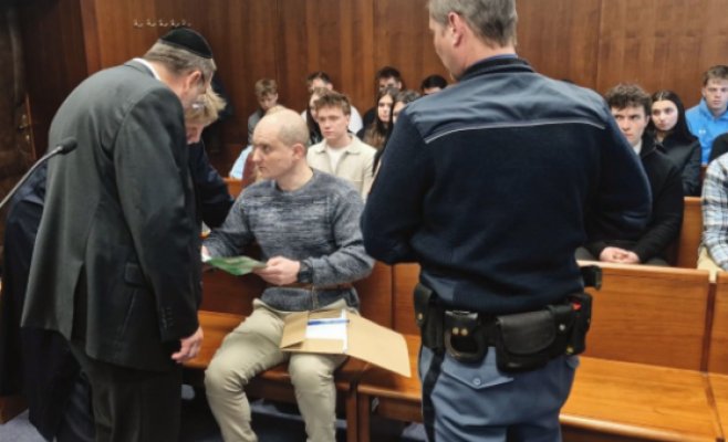 Украинец, пытавшийся зарезать земляка в Чехии, получил 12 лет тюрьмы вместо десяти