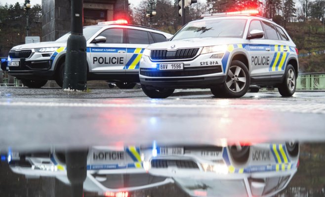 В заброшенной текстильной фабрике под Дечином обнаружили тело мужчины
