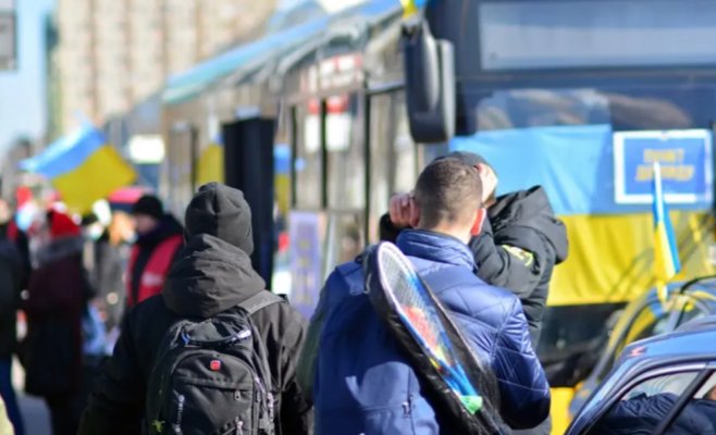 Почти 50 тысяч украинских беженцев в Чехии хотят получить долгосрочный ВНЖ