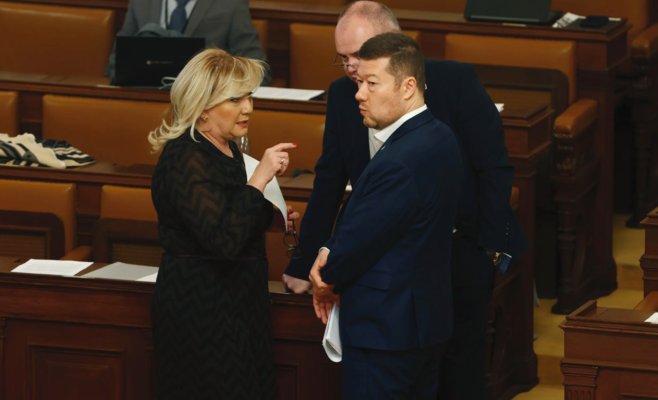 «Благодарим Бога за украинцев», — расплылась в похвале Шиллерова