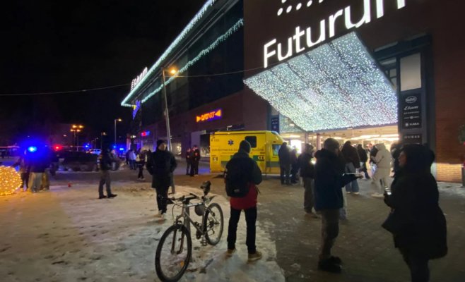 За нападение с тесаком в торговом центре Futurum в Градец-Кралове иностранцу грозит до 20 лет тюрьмы