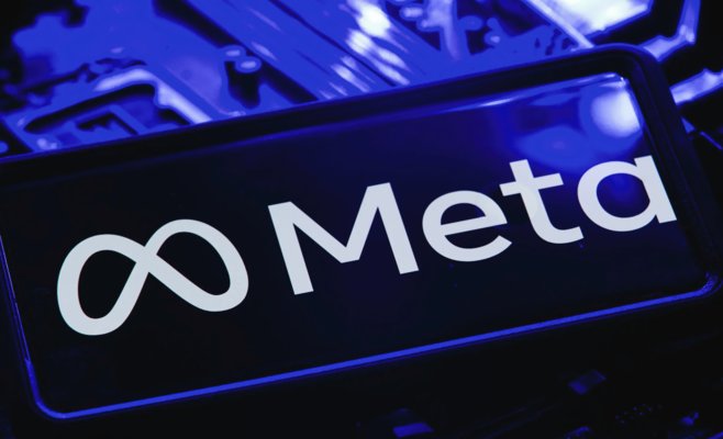 Meta начала увольнять восемь тысяч сотрудников