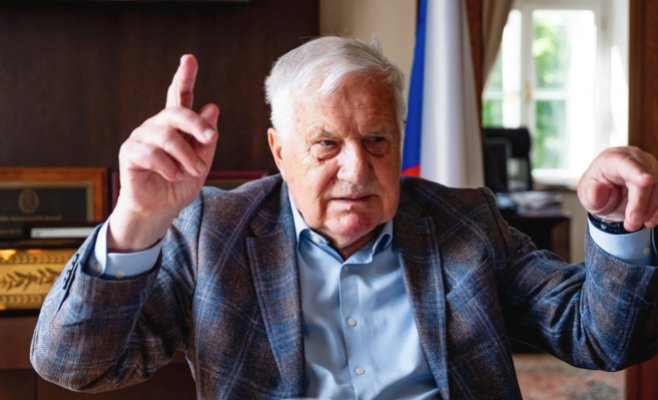 Вацлав Клаус: «От правительства Бабиша я ожидал большего. Увеличение дефицита бюджета губительно»