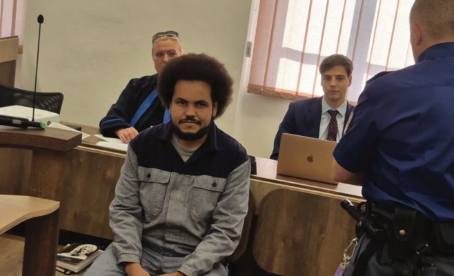 «Вести добропорядочную жизнь — моя привычка». Экс-депутат Фери снова просит об УДО.