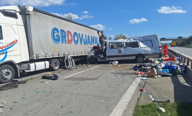 Водитель микроавтобуса получил 4,5 года тюрьмы: он протаранил фуру на трассе D2, погубив троих человек