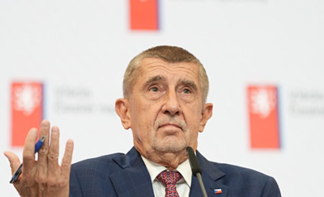 Чехия не выполнит обязательство НАТО по расходам на оборону в этом году, но исправит ситуацию в будущем, заявил Бабиш