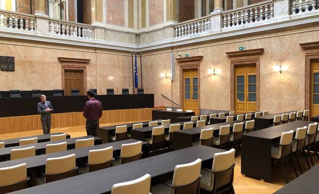 Конституционный суд в Брно отменил решение о содержании под стражей Иржиковского, но из тюрьмы его не выпустят
