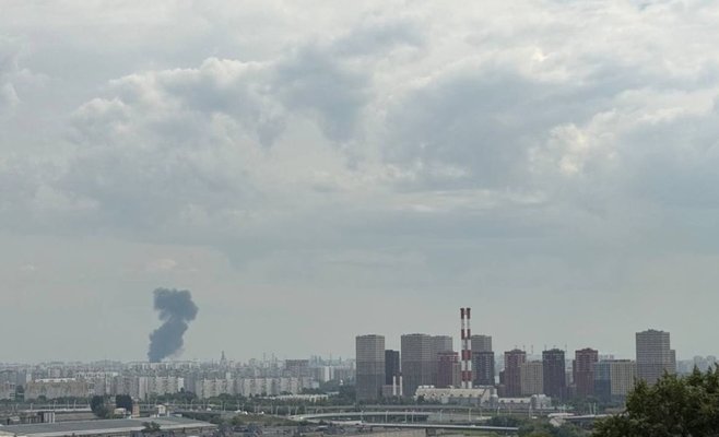 Московский НПЗ «Капотня» снова горит: власти заявляют о ракетной опасности