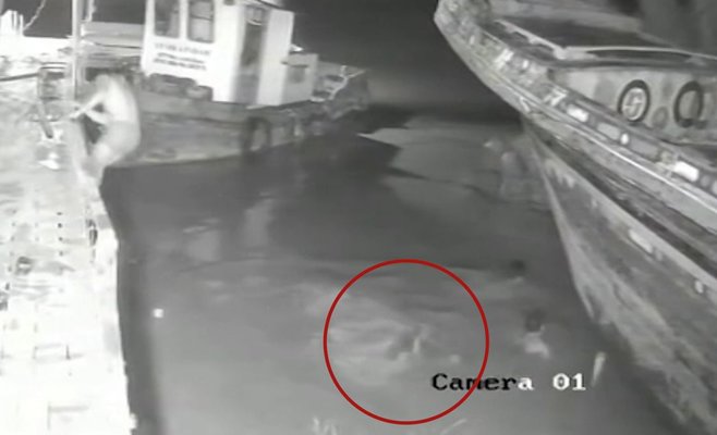 В Индонезии крокодил утащил под воду мужчину, который вскоре должен был жениться