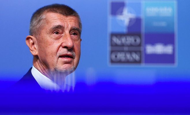 Бабиш хочет, чтобы Чехия присоединилась к коалиции ПРО с Украиной, но без Британии