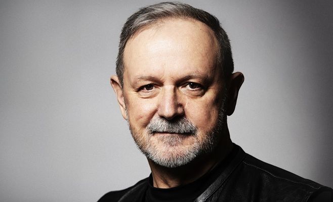Колонка: почему «нормальные люди» и «хамы» делят Чехию пополам