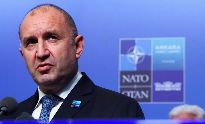 Болгария вышла из «Коалиции желающих» по поддержке Украины
