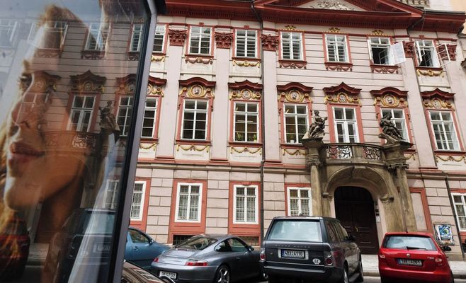 Философский факультет Карлова университета хочет закрыть институт перевода — петицию против подписали тысячи